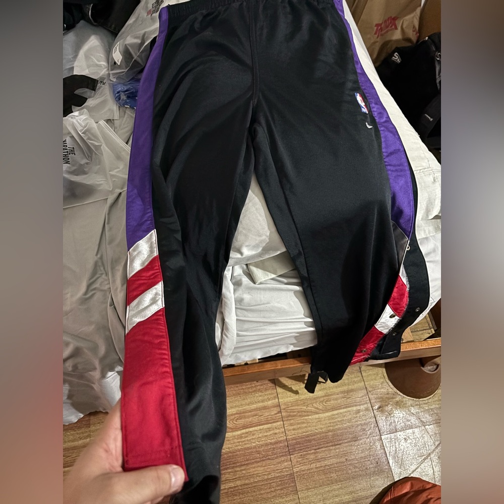 Authentic vintage nba Toronto raptors sweat pants rip off game pants Nike